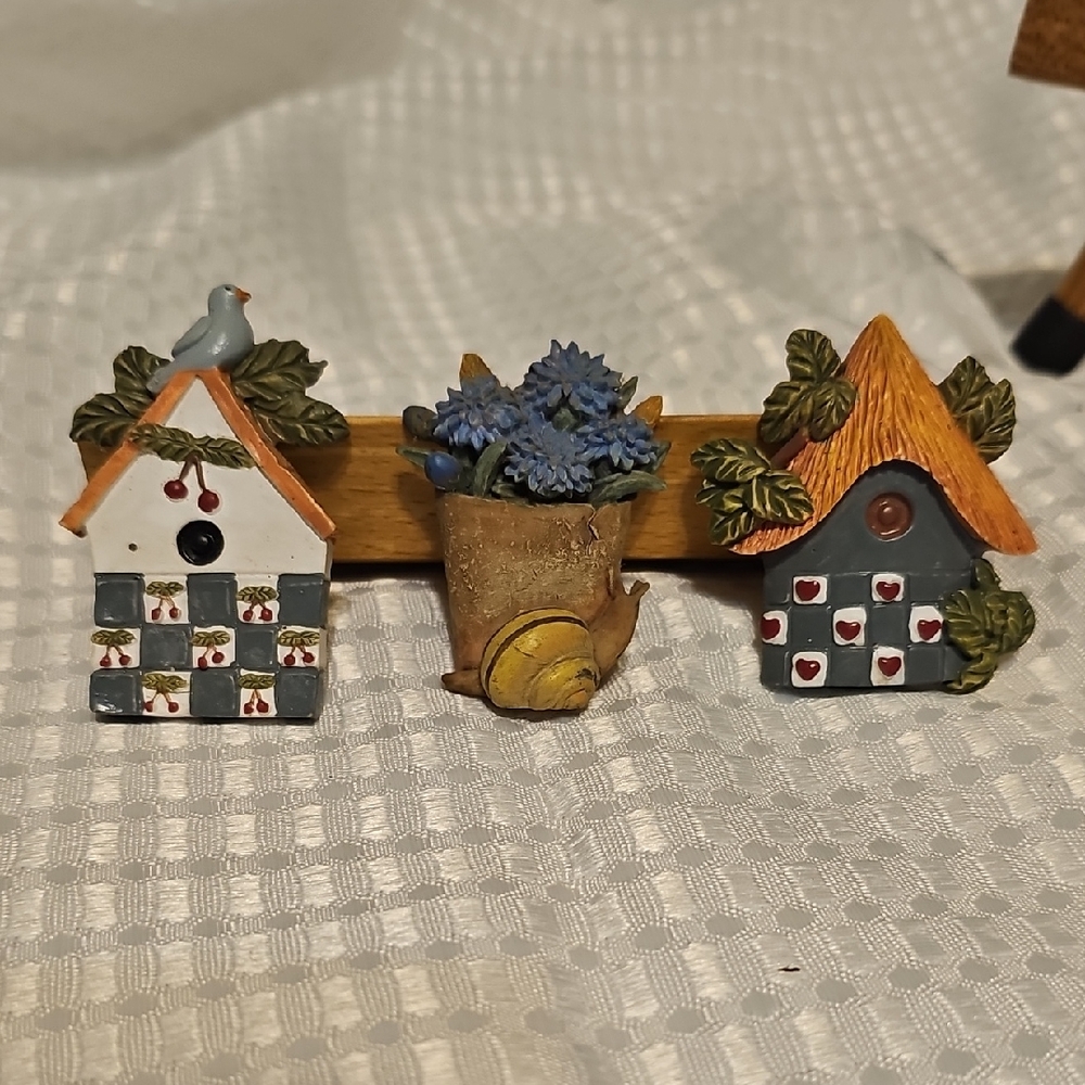Charming Birdhouse Fridge Magnet Set - Multicolor